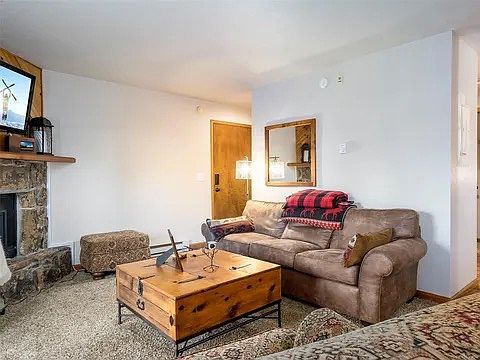 2nd image of 540 Ore House Plz
