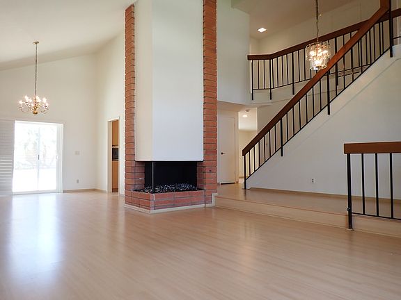 4th image of 18161 Ivorycrest Ln