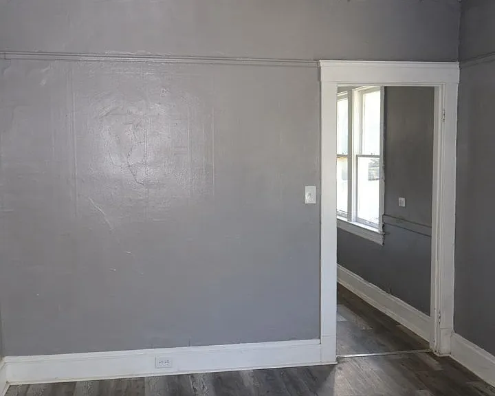 6812 Whitney Ave — Photo 34