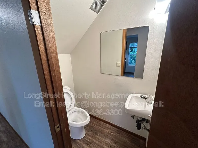 3201 SE Wake St #1 — Photo 18