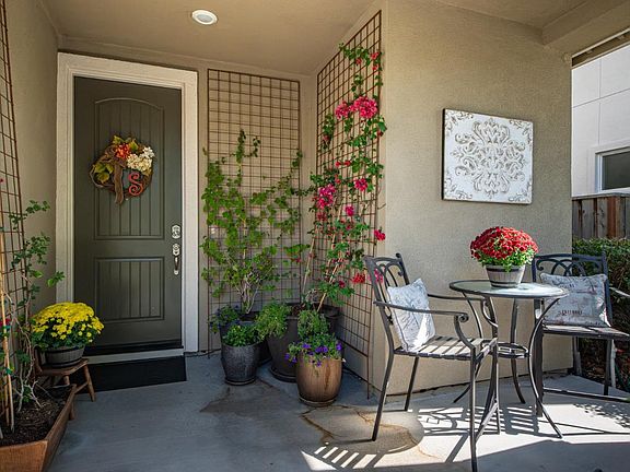 2nd image of 5526 Kennedy Place