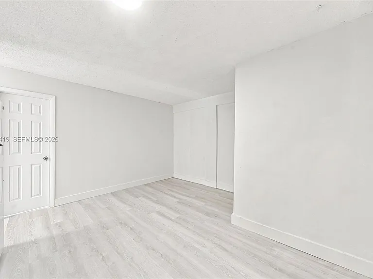 635 SW 7th Ct #4 — Photo 18