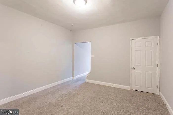 212 Franklin St — Photo 7
