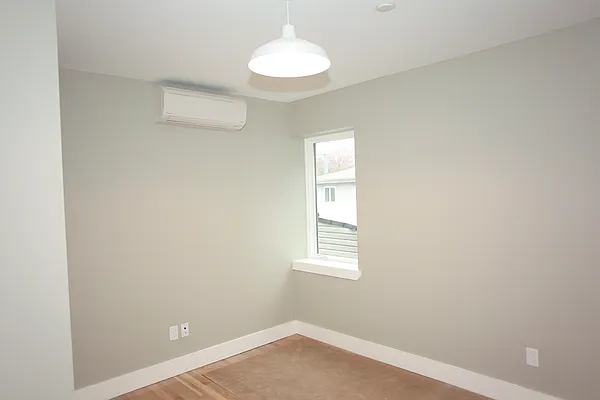 Rented by Brooklyn Group | media 8