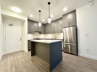 18811 72nd Ave #2XX, Surrey, BC V4N 6W7