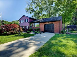 811 Carnation Dr, Newport News, VA 23608