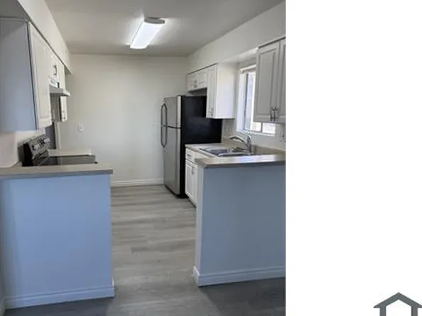 24 Gold Bar Ct APT D, Las Vegas, NV 89110