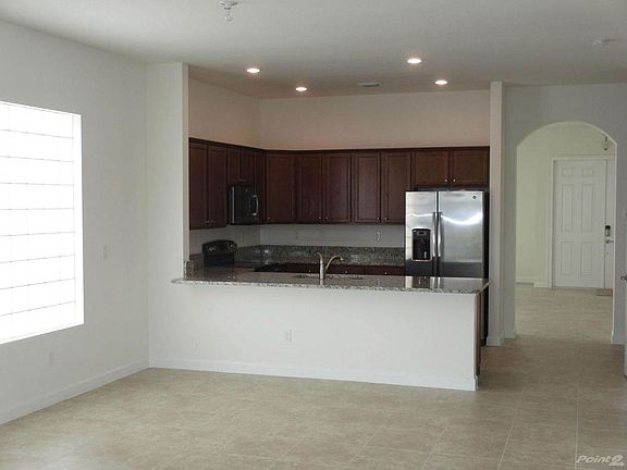 20150924203403999989000000-o