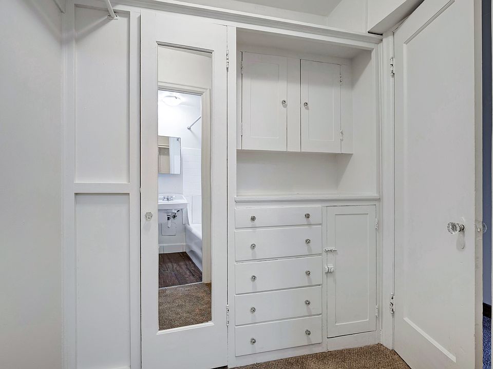 1st image of 1624 Boren Ave APT 1103