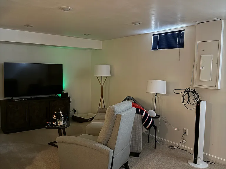 15045 Holleyside Dr — Photo 5