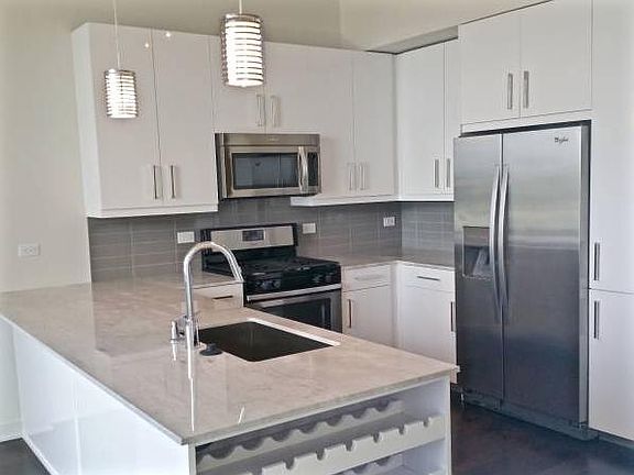 2nd image of 300 Bowie St APT 1501