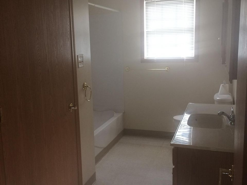 1st image of 1349 Bucklin St