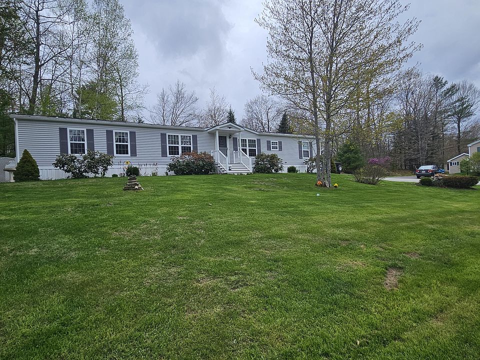 1st image of 4 Hilltop Court