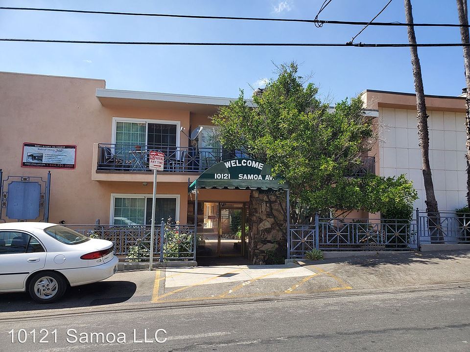 2nd image of 10121 Samoa Ave APT 5