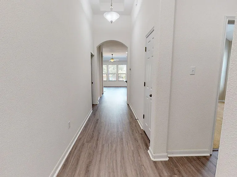 301 Highland Horizon — Photo 2