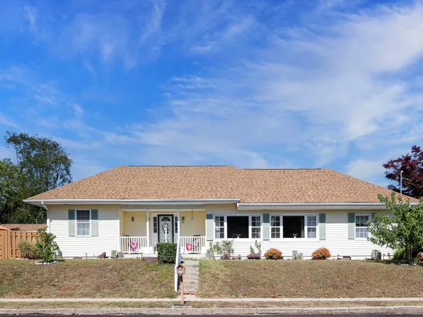 34 N Shore Rd, Marmora, NJ 08223