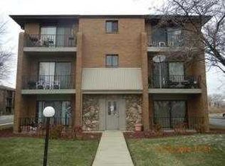 2600 E Goodrich Ave APT 2, Burnham, IL 60633