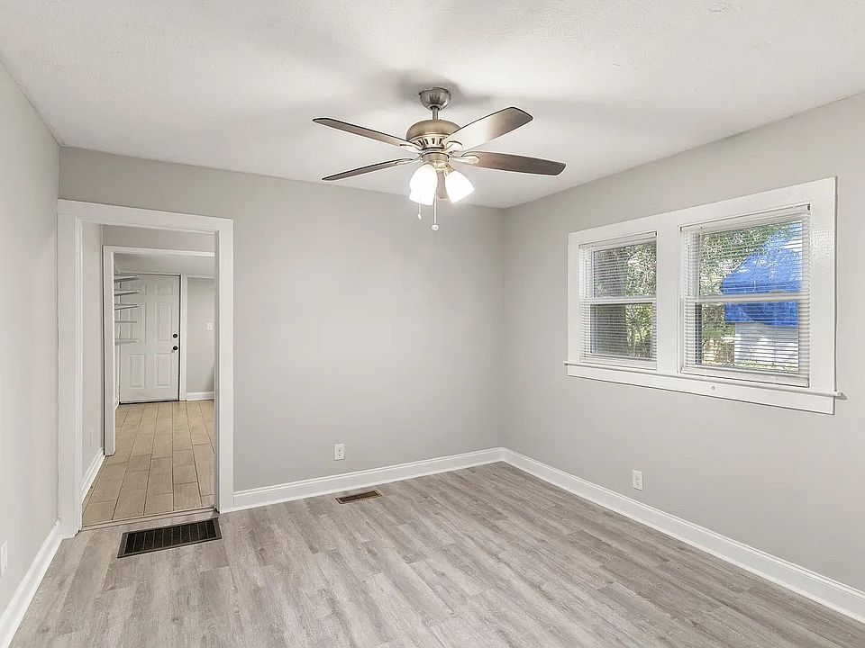 1st image of 2813 Royal St