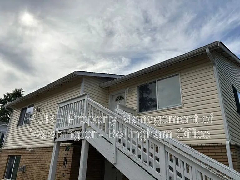 3255 Racine St #202 — Photo 16