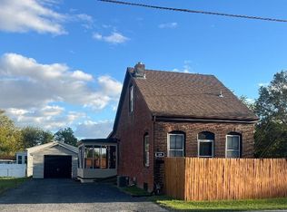 324 S 19th St, Belleville, IL 62226