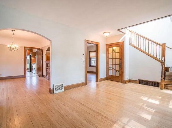 3421 N Frederick Ave #B
