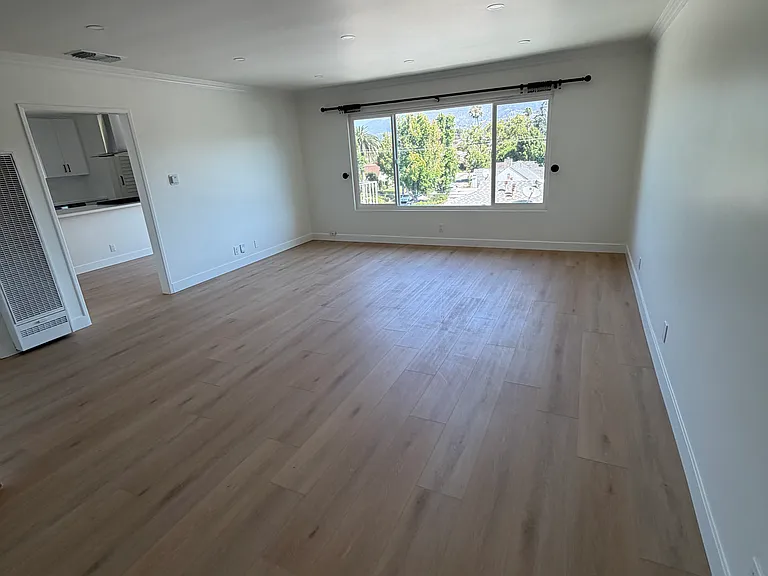851 Reeves Pl #2 — Photo 5