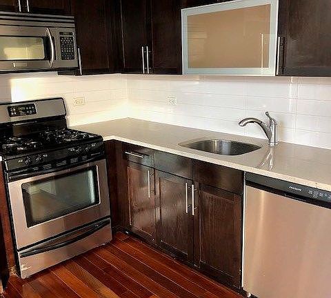 5th image of 454 Manhattan Ave APT 7B