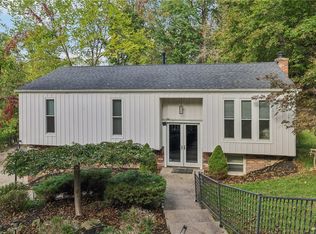 151 McIntyre Rd, Pittsburgh, PA 15237