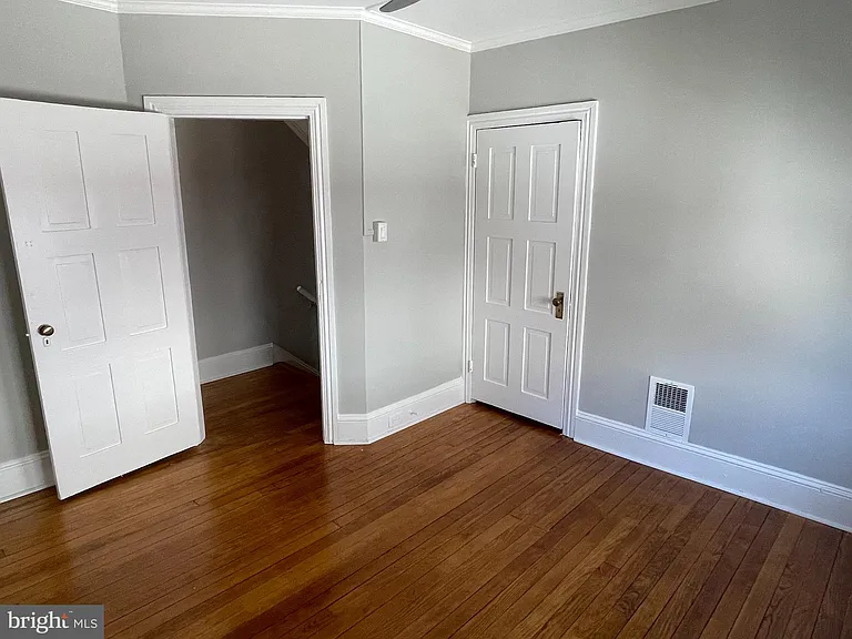 854 Summit Grove Ave — Photo 17