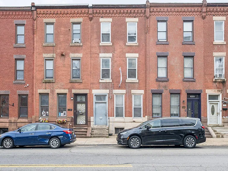 1806 W Diamond St — Photo 1