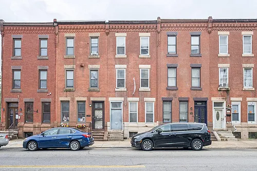 1806 W Diamond St Photo 1