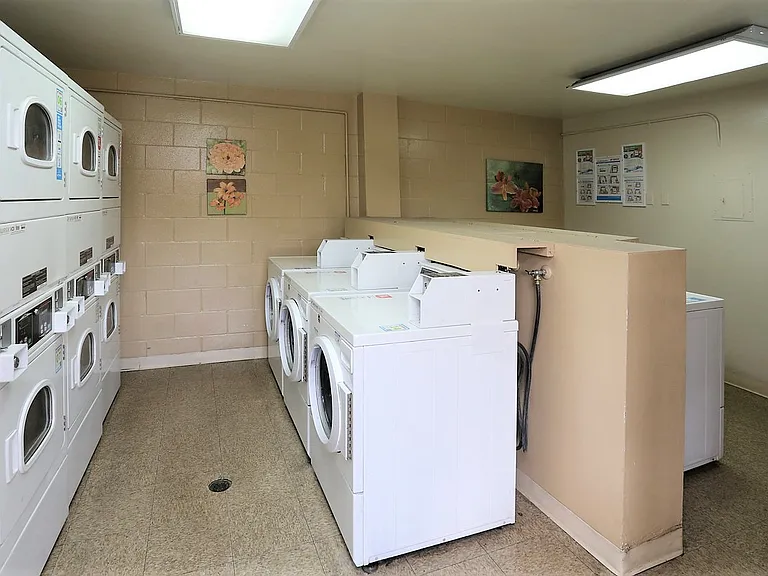 Garden View Apartments — Photo 9