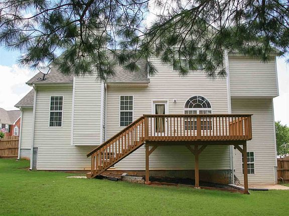 3rd image of 1230 Fountain Oaks Ct