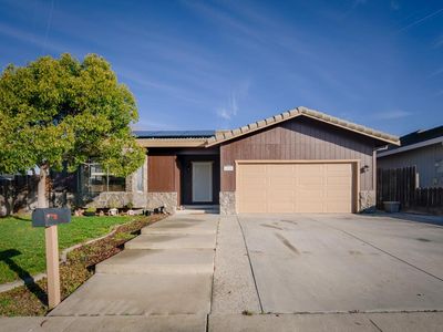 1220 Meridian St, Hollister, CA, 95023