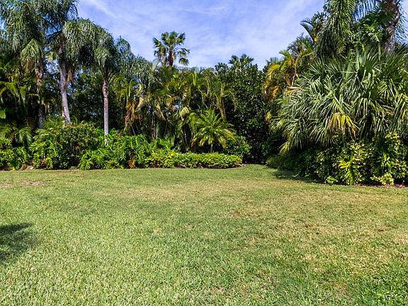 3rd image of 981 Island Club Sq