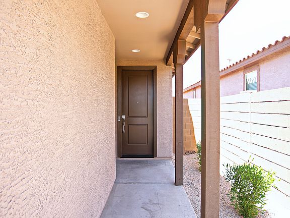 4th image of 32526 N 20th Gln
