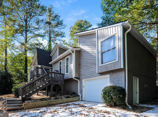 5168 Legendary Ln, Acworth, GA 30102