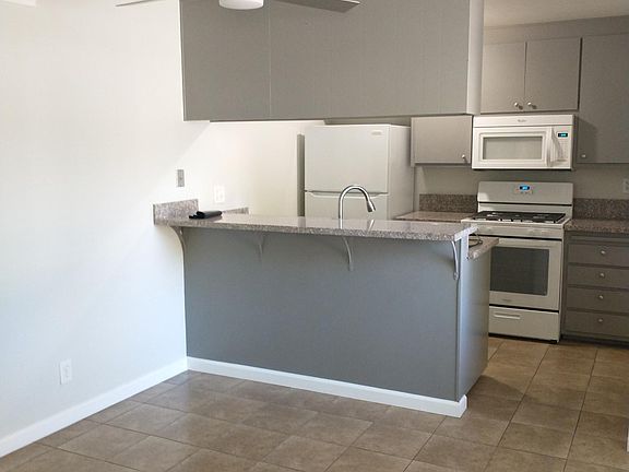2nd image of 221 Mahan Ct APT 1