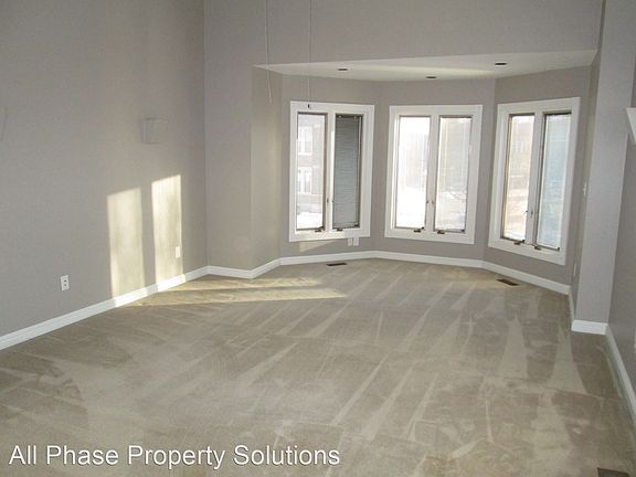 2nd image of 1243 Maine St APT 4