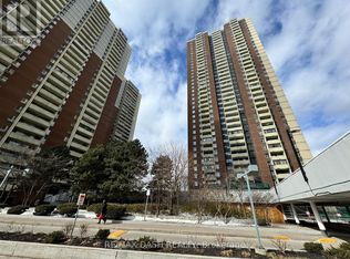 1 Massey Sq #2218, Toronto, ON M4C5L4