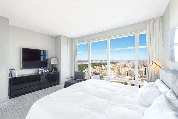 Rented by Peter Ashe | media 3