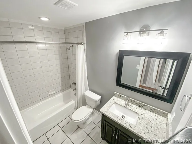 3715 E 51st Pl — Photo 11