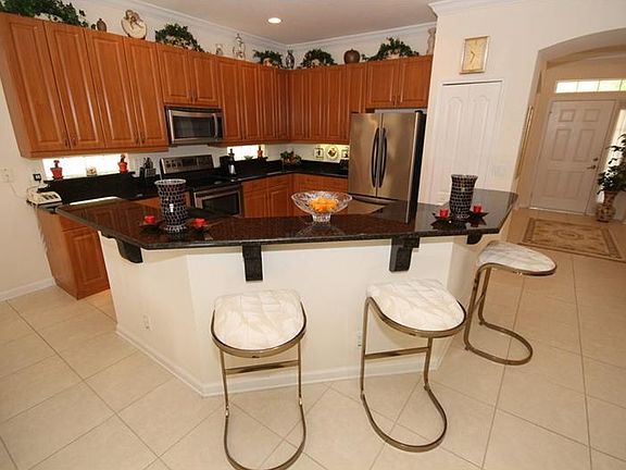5th image of 100 Aldworth Way
