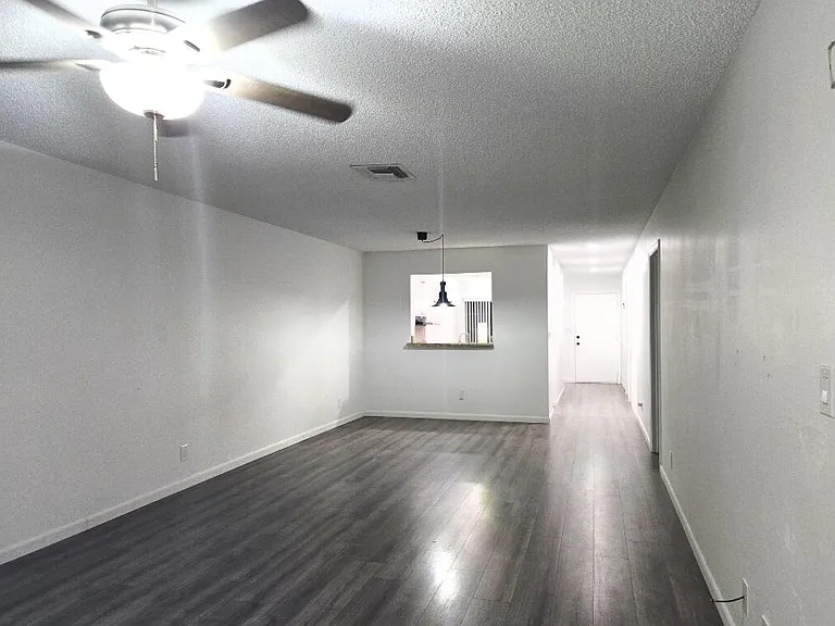 5890 Sugar Palm Ct #F — Photo 3