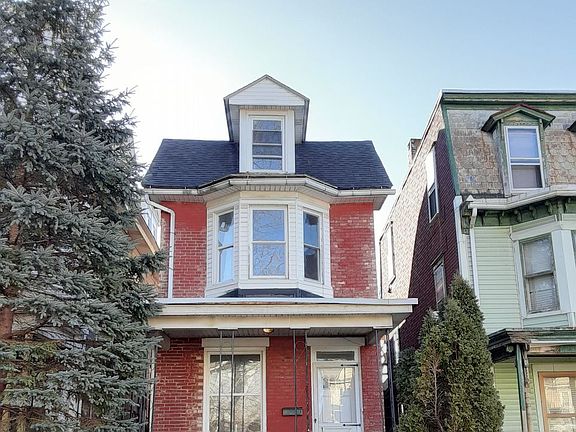 2nd image of 1819A North St
