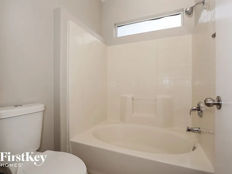 5313 Fall Meadows Ave — Photo 12