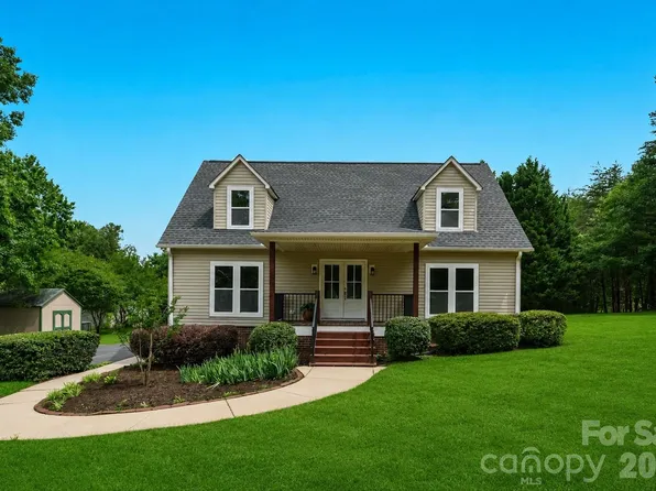 7553 Katherine Dr, Denver, NC 28037
