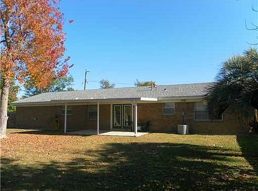 3rd image of 137 Edmund Dr