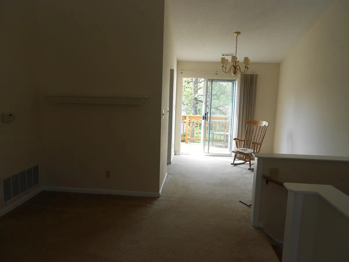 8924 Cardinal Terrace — Photo 3