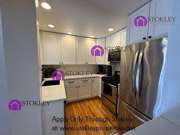 2nd image of 3013 Arlington Dr